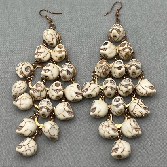 Howlite Stone Cascading Skull Chandler Statement Earrings - Picture 6 of 8